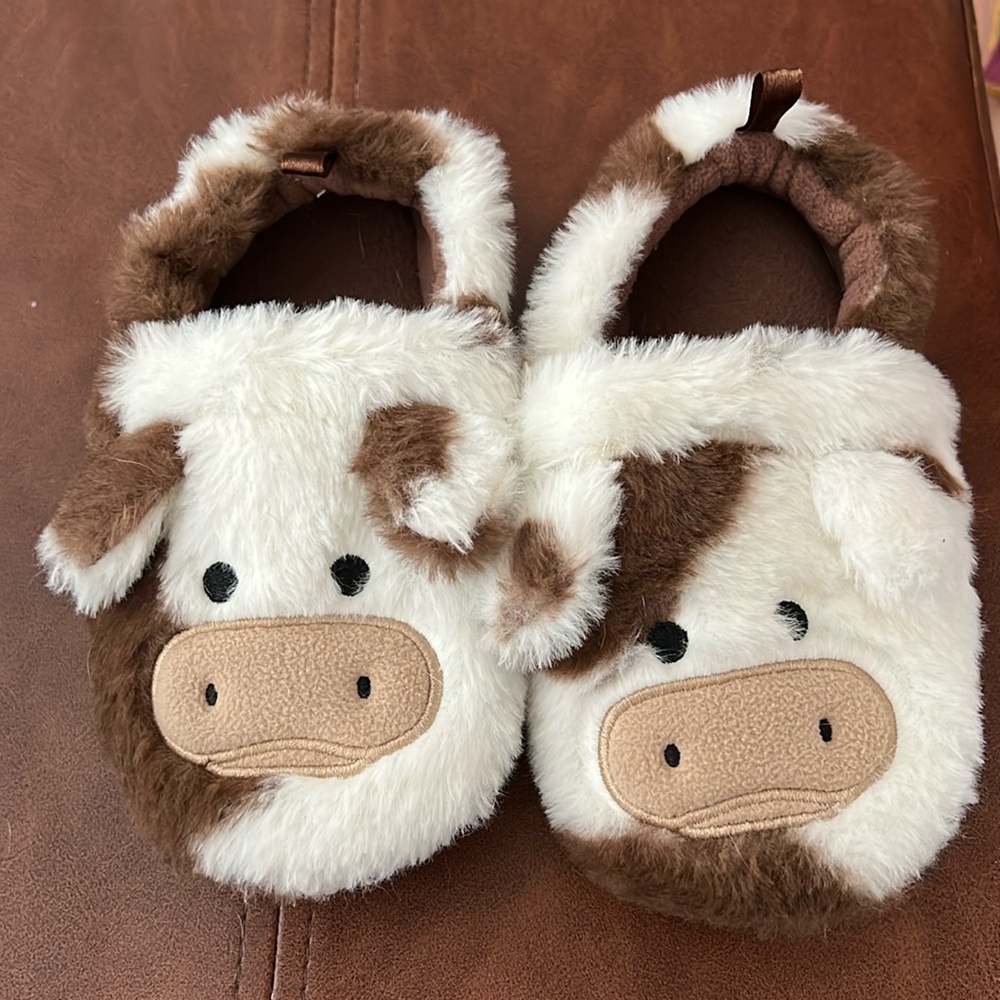 Toddler Cow Slippers